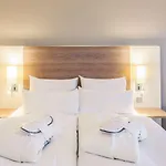 Mercure Europaplatz 4*