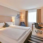 メルキュール オイローパプラッツ 4*