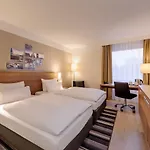Mercure Europaplatz מלון 4*