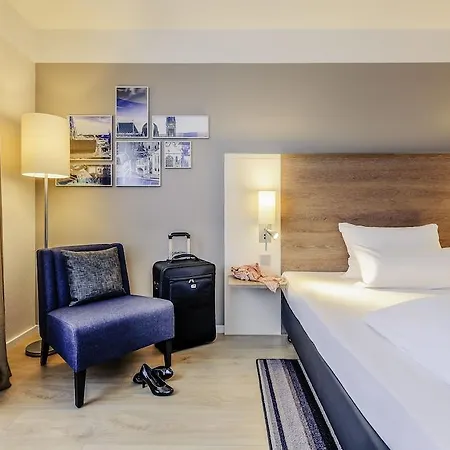 Hotel Mercure Europaplatz 4*