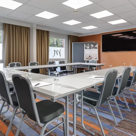 Mercure Europaplatz Hotel 4*