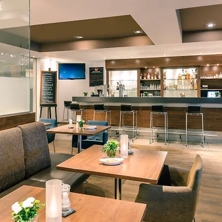 Mercure Europaplatz 4*