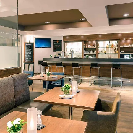 Mercure Europaplatz 4*