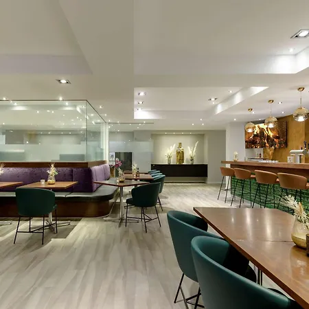 Mercure Europaplatz Hotel 4*