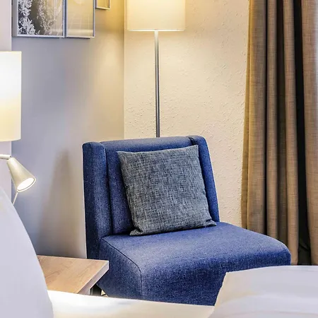 Hotel Mercure Europaplatz 4*