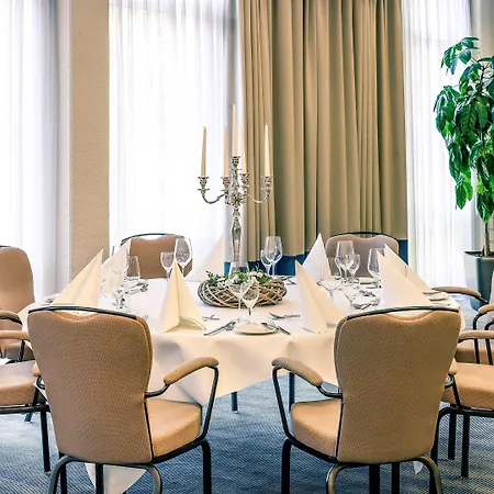 Mercure Europaplatz אאכן
