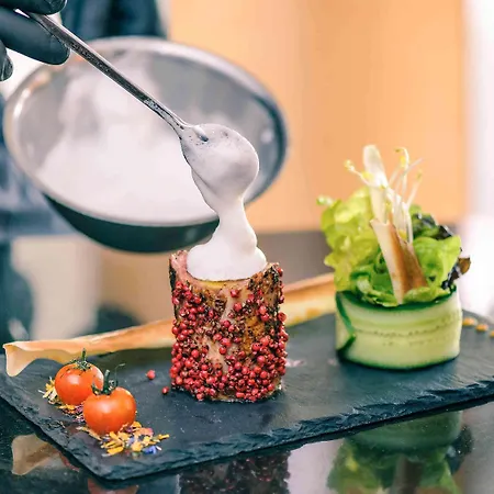 Hotel Mercure Europaplatz 4*