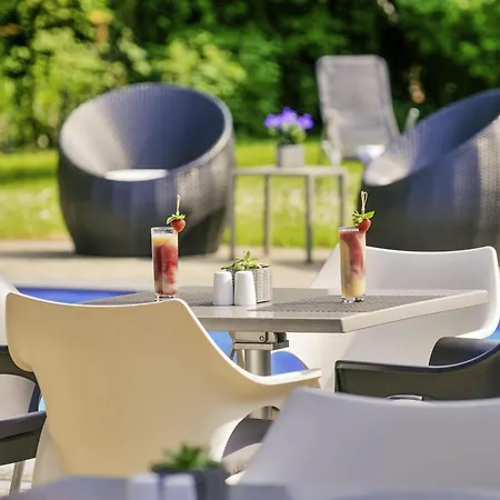 Mercure Europaplatz 4*