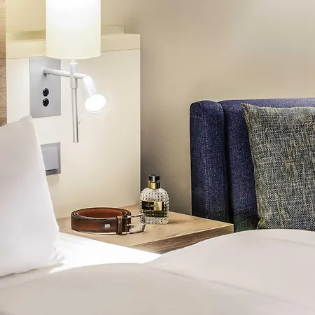 فندق ميركيور إيروبابلاتز 4*