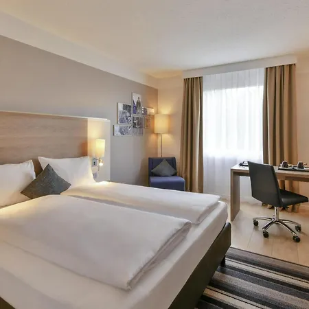 Hotel Mercure Europaplatz 4*