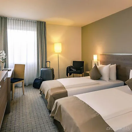 Hotel Mercure Europaplatz 4*