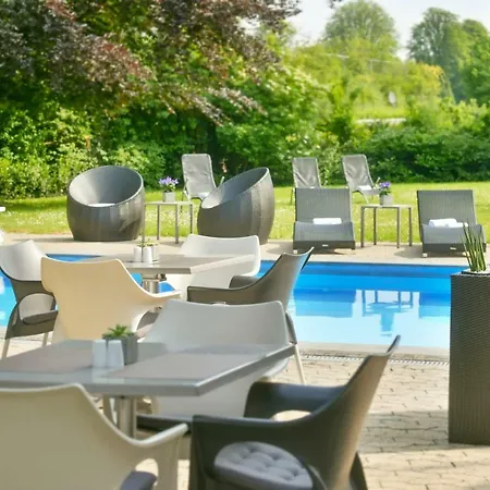 Hotel Mercure Europaplatz 4*
