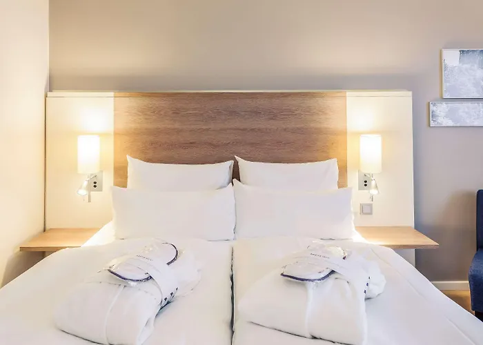 Mercure Europaplatz 4*