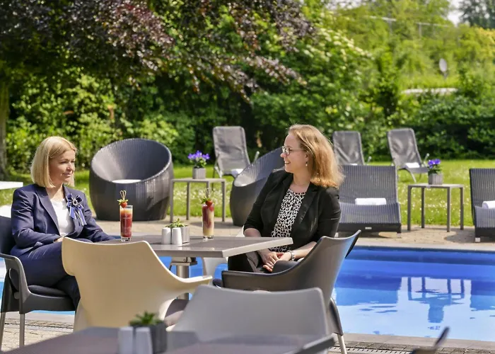 亚琛欧罗巴广场美居酒店 4*