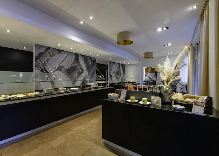 酒店 亚琛欧罗巴广场美居酒店 4*