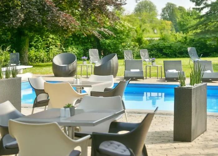 Hotel Mercure Europaplatz 4*